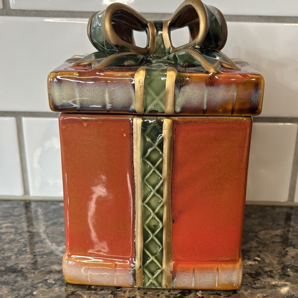 Christmas Cookie Jar Gift Gibson